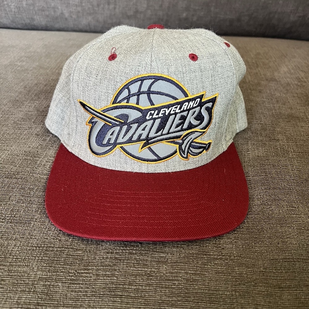 Cleveland Cavaliers Mitchell & Ness Snapback Hat Cap Wool Blend NBA Red Yellow